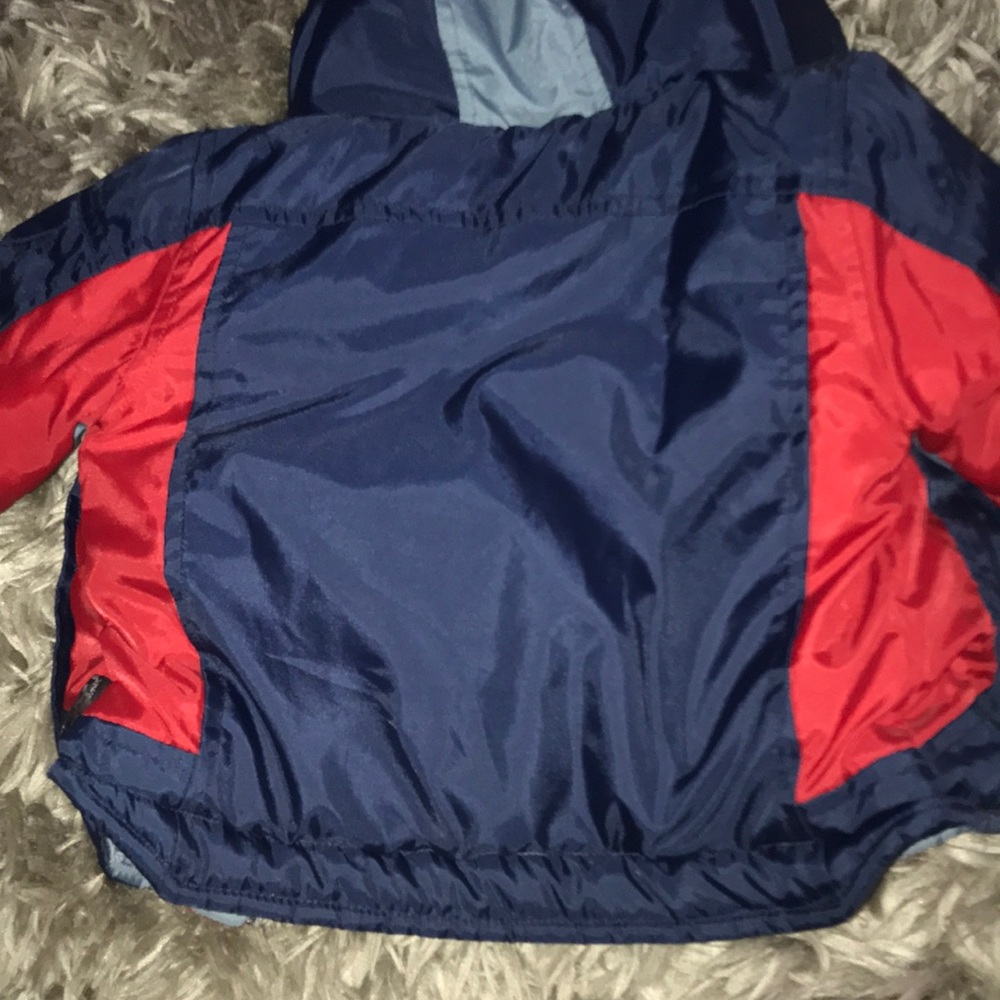 Coat - Picture 7 of 8